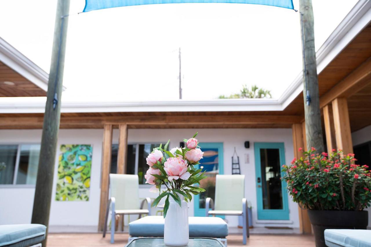 Casa Limonada Boutique Motel Sarasota Exterior photo